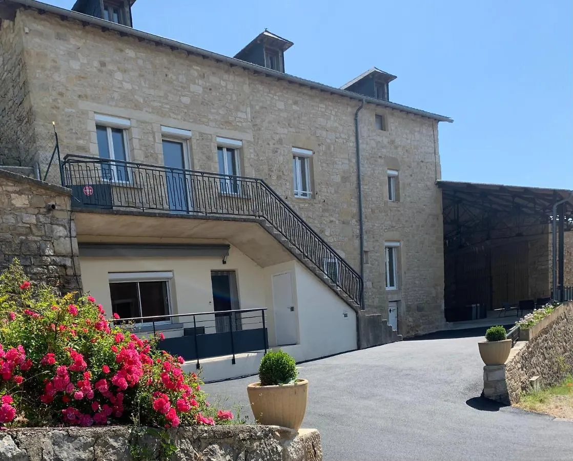 Gite 4 Etoiles - La Maison De Paul Coussergues